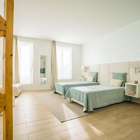 Appartamento Heart Of Lisbon Principe Real Best Location Esterno foto